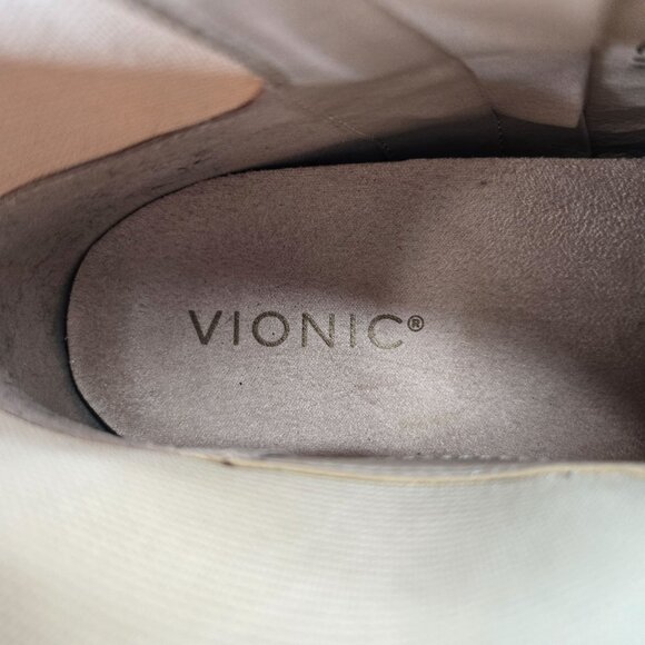 Vionic Ankle Booties Sz 11 Waterproof Tan Beige Suede Orthopedic Comfort Boots - Picture 9 of 12